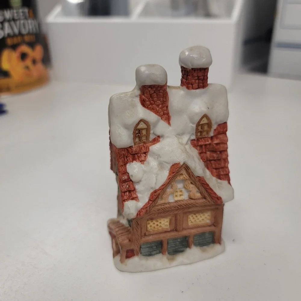 Whirley's 7408 Ceramic Christmas House Snow Roof Chimneys Bell 1980s Cottagecore